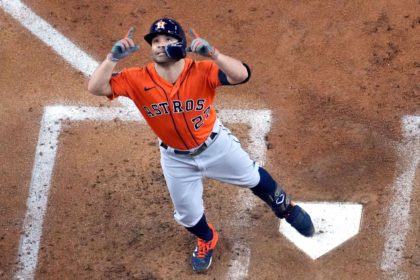 José Altuve conectó su octavo jonrón