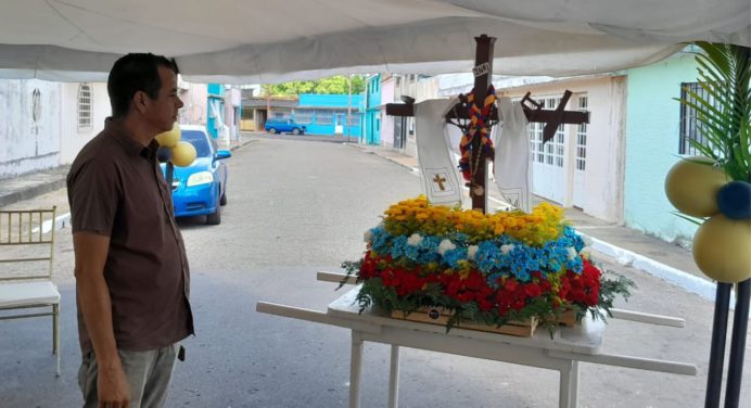 Palo Negro lleva más de 35 años conmemorando La Cruz de Mayo