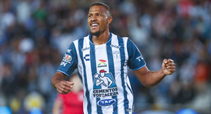 Salomón Rondón continúa anotando goles con el Pachuca