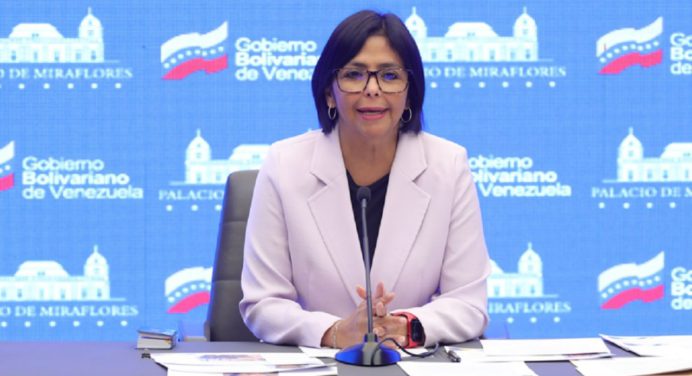 «Si se desdolariza la economía venezolana mejorarán los créditos»: Dice Delcy Rodríguez