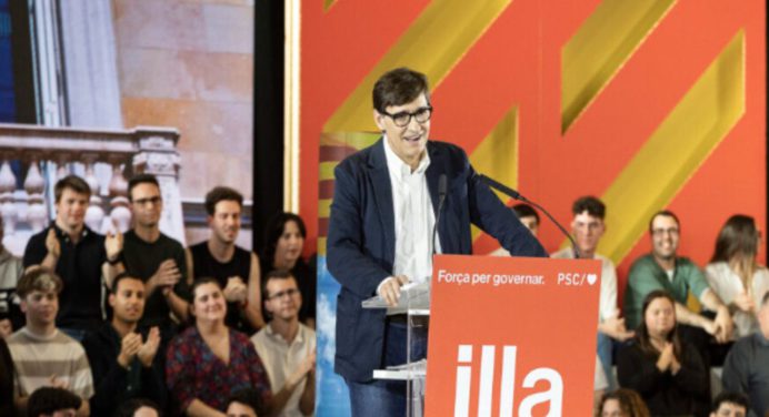 Socialistas ganan en Cataluña debilitando el independentismo