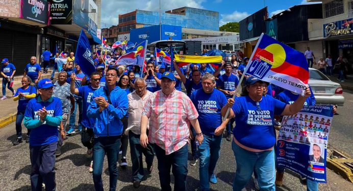 UNT Monagas explica cómo votar a ciudadanos en el centro de Maturín