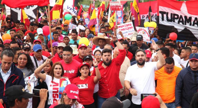 Aguasay salió a la calle para apoyar al presidente Maduro