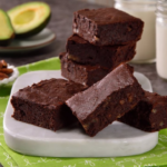 BROWNIE de CHOCOLATE y AGUACATE ¡Húmedo, Esponjoso y Delicioso! +RECETA