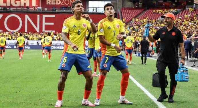 Colombia goleó a Costa Rica y avanzó a cuartos de final