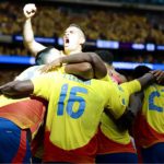 Colombia venció a Paraguay en su debut