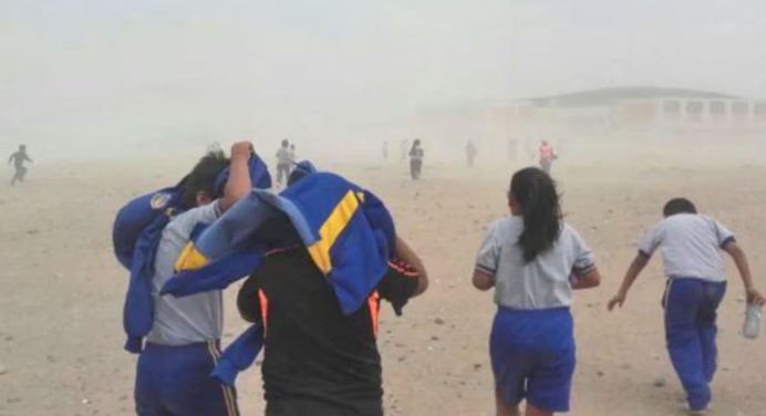 Condiciones meteorológicas extremas desatan alerta naranja en la costa de Perú