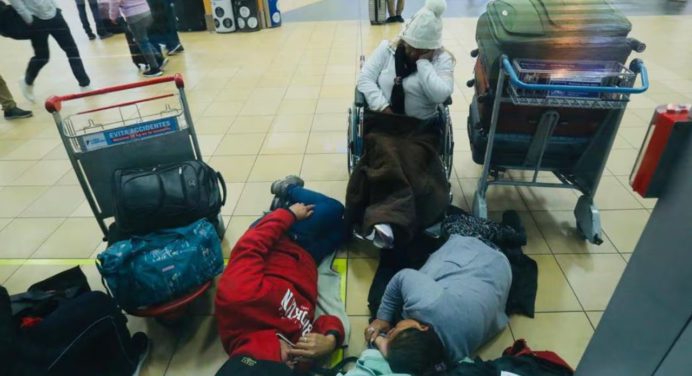 Fallo en el aeropuerto de Lima genera pérdidas de 10 millones de dólares para Perú