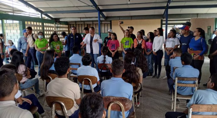 Gran Misión Venezuela Joven brinda atención de salud gratuita en Temblador