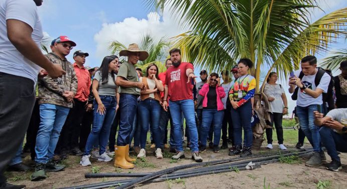 Más de 150 agricultores recibieron el Trabuco Clap en Maturín
