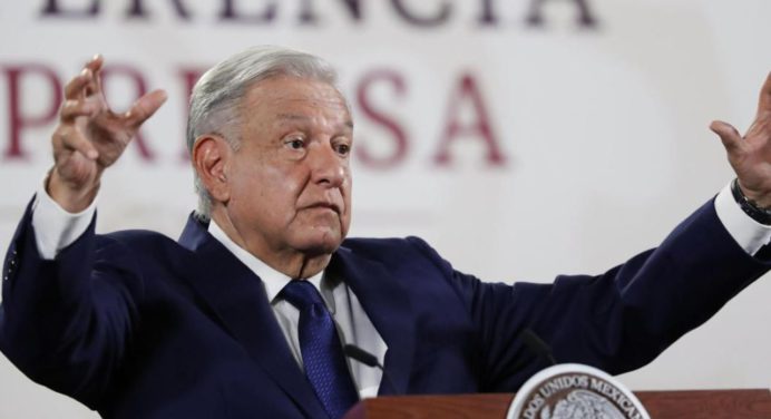 López Obrador insta a no perderse el debate entre Biden y Trump y anticipa ataques a México