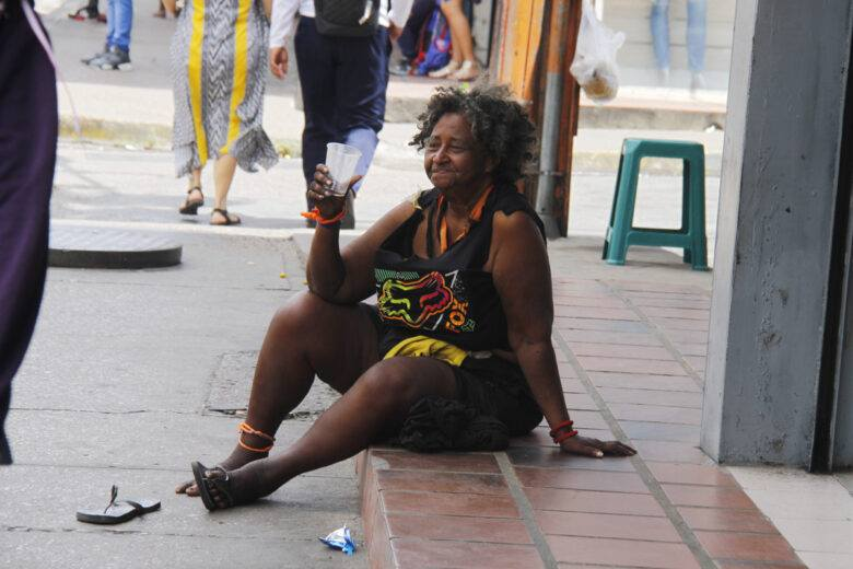 murio profesora faride quien estaba en condicion de calle en maturin laverdaddemonagas.com image