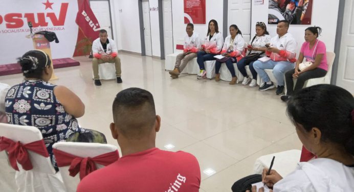 Voceros de comunas en Monagas manifestaron su apoyo a Maduro