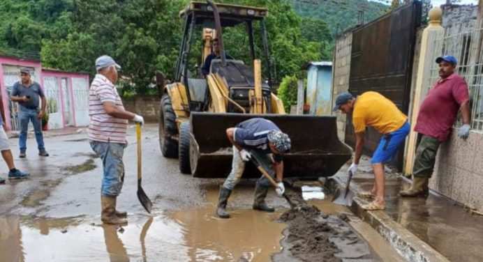 Alcalde «Chuo» Velásquez da respuesta ante la situación de fuertes lluvias en Acosta