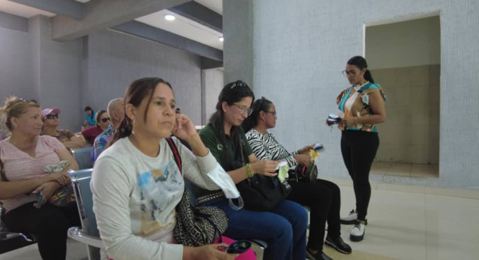 Alcaldía entrega lentes correctivos y cambia la vida de un grupo de maturineses