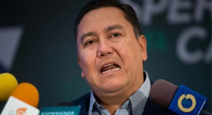 Bertucci invita a votar y esperar en unión familiar los resultados del CNE