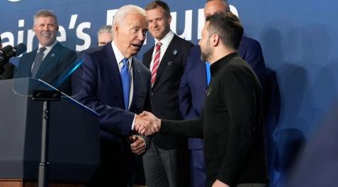 Biden insists on continuing campaign despite confusing Zelensky with Putin