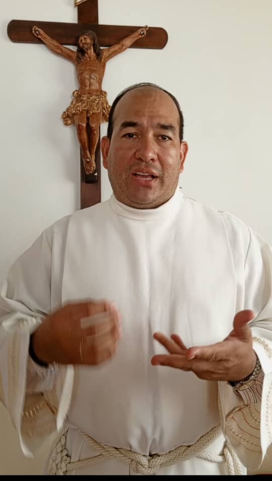 caritas de maturin llevara un segundo envio de ayuda hacia cumanacoa laverdaddemonagas.com padre geronimo