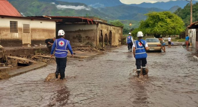Cruz Roja brindó asistencia a 280 personas afectadas por inundaciones en Cumanacoa