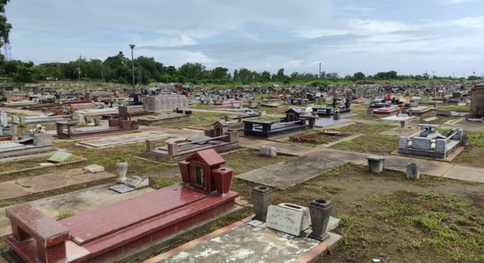Ejecutan plan de mantenimiento en los 18 cementerios de Maturín