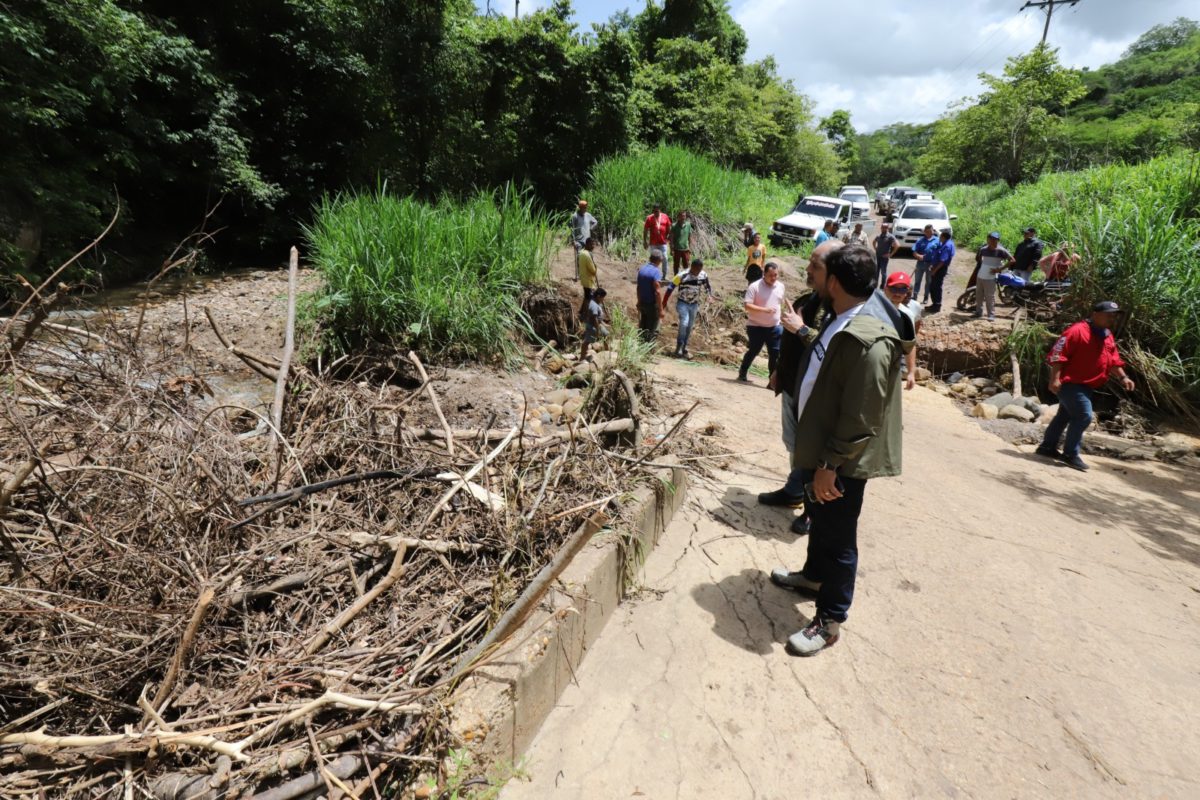 gobernador ernesto luna lleva soluciones a los afectados en cedeno laverdaddemonagas.com cedeno 3