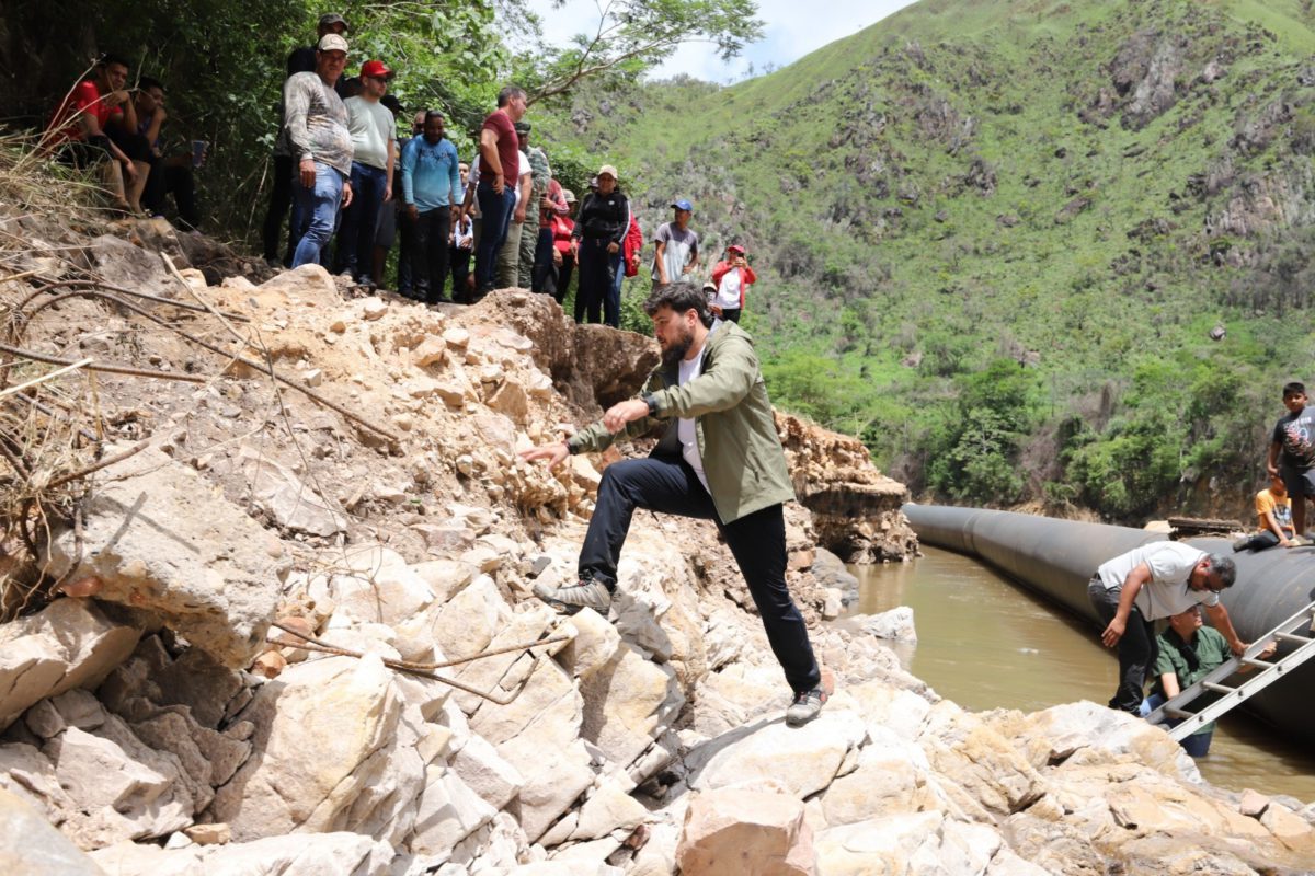 gobernador ernesto luna lleva soluciones a los afectados en cedeno laverdaddemonagas.com cedeno 4 1
