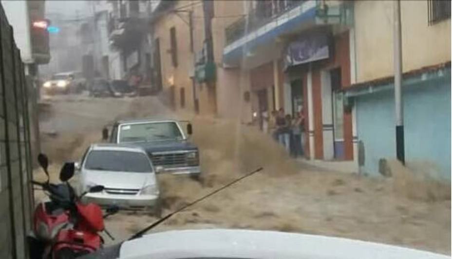 Intensas lluvias en Mérida