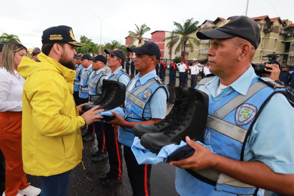 dignificación de funcionarios policiales en Monagas