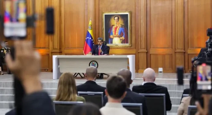 Nicolás Maduro: Centro Carter ya tenía el informe de observación electoral listo