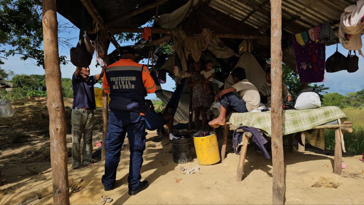 pc maturin auxilio a seis familias indigenas afectadas por crecida del rio tigre laverdaddemonagas.com tigre5