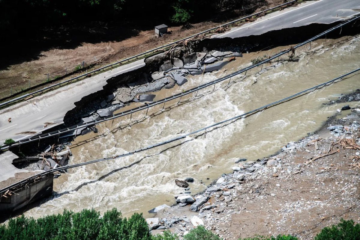 Perú declara emergencia 