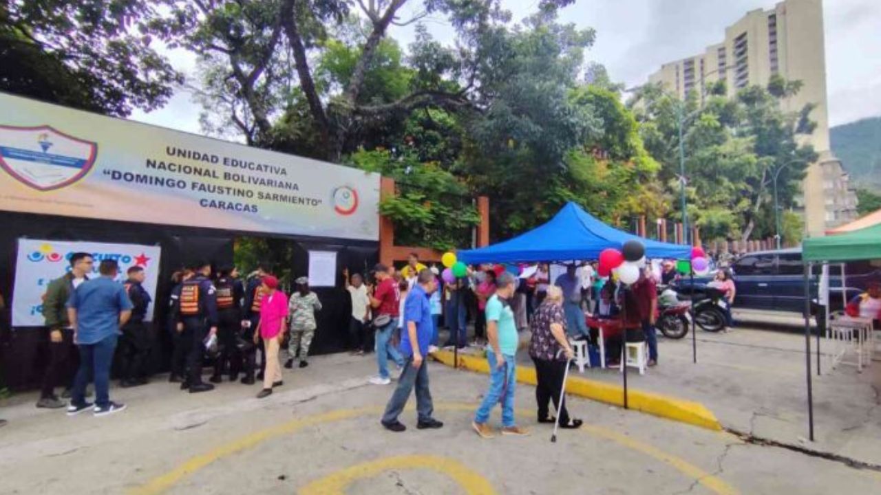 90 % de los centros de votación están activos para la Consulta Popular Nacional