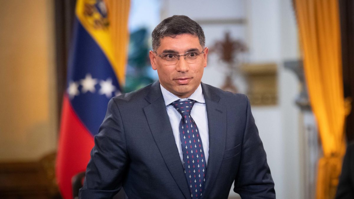 Here is the profile of the new ministers appointed by President Maduro laverdaddemonagas.com Pedro Tellechea