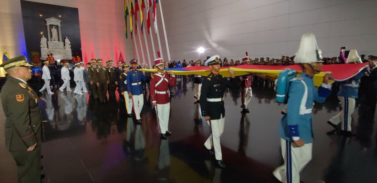 autoridades rinden homenaje a la bandera nacional hoy en su dia 3ago laverdaddemonagas.com image 2