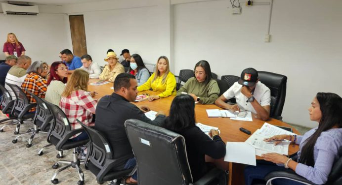 Concejales de Maturín acordaron apoyo a la reelección de Nicolás Maduro