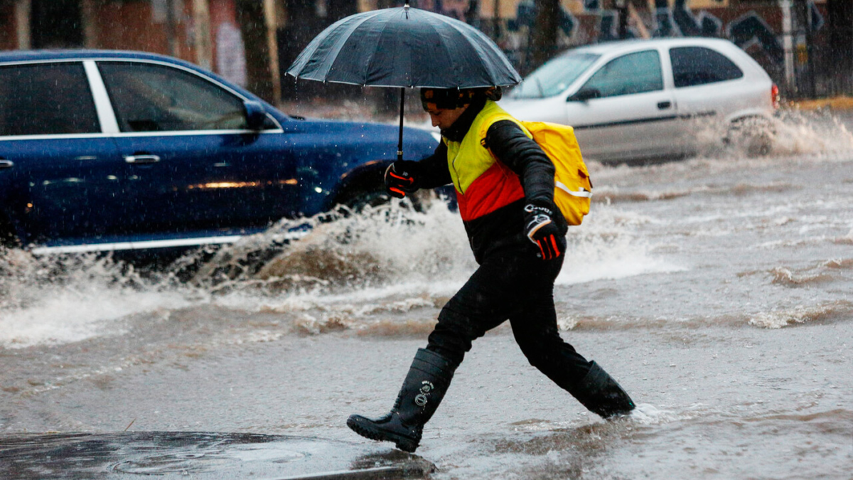 Four dead and two missing due to rains in south-central Chile