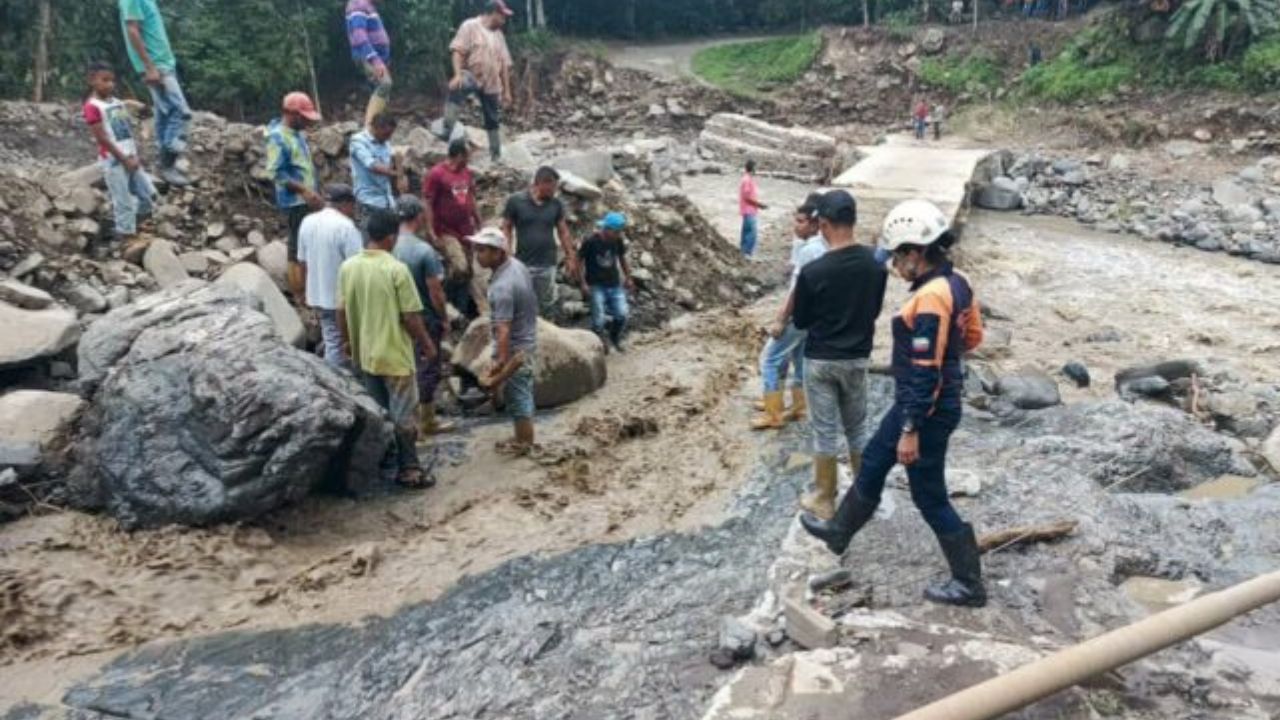 Desbordamiento de quebradas en Lara