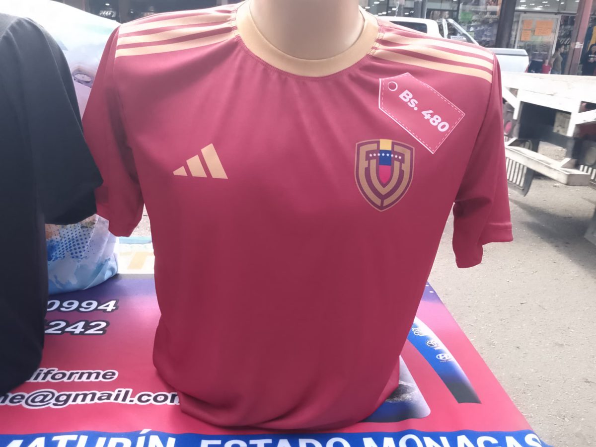 camisas de la Vinotinto 