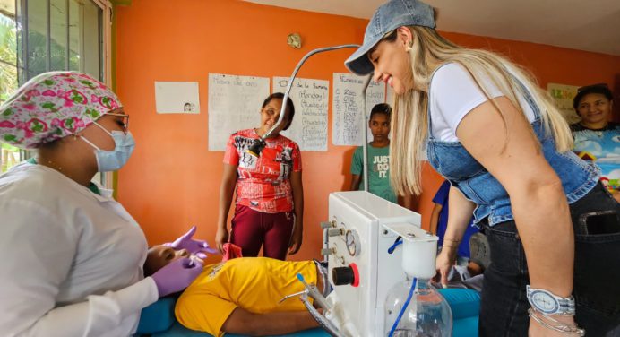 Garantizan asistencia médica y social a niños y adolescentes de Potrerito