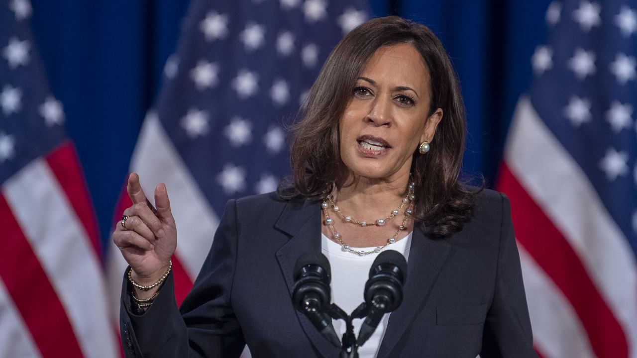 Kamala Harris y su fórmula vicepresidencial iniciarán gira este martes