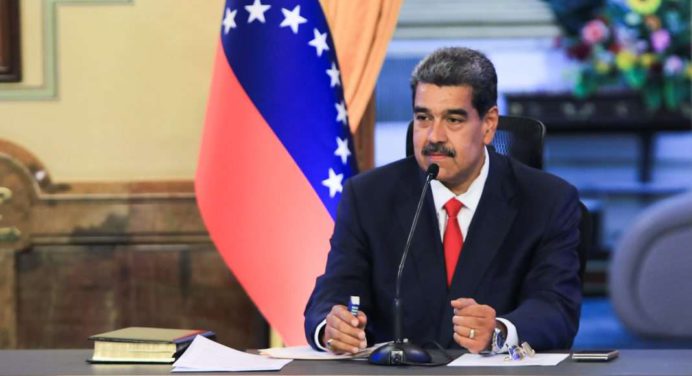 Maduro: EE.UU. se ha puesto al frente del golpe de Estado en Venezuela