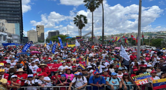 Oficialismo se movilizó en Caracas