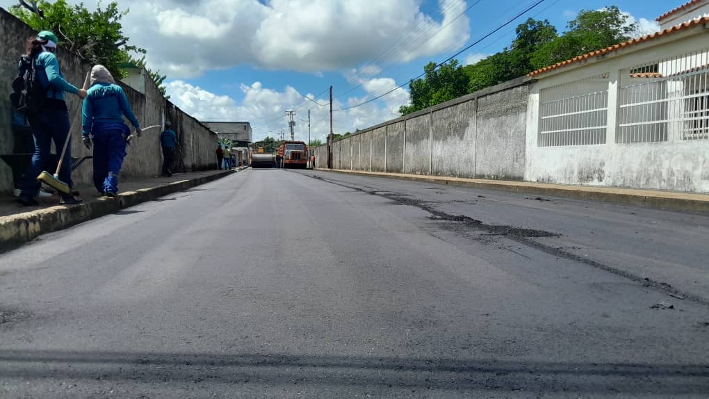 Avanza el plan de asfaltado en las calles de Punta de Mata 3 avanza el plan de asfaltado en las calles de punta de mata laverdaddemonagas.com asfaltado 3