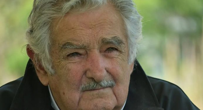 El expresidente de Uruguay, José Mujica, es hospitalizado por deshidratación