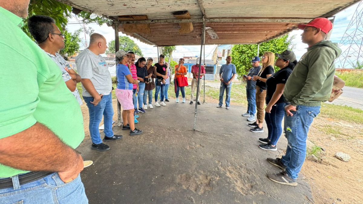 Iamam y comuna de la parroquia La Cruz acuerdan jornada de mantenimiento 2 iamam y comuna de la parroquia la cruz acuerdan activar jornada de mantenimiento laverdaddemonagas.com iaman2