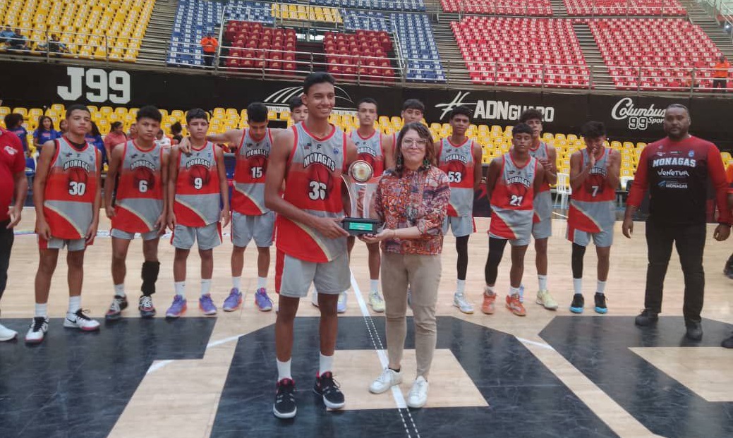 La selección de baloncesto de Monagas logra segundo lugar de la segunda división en el evento