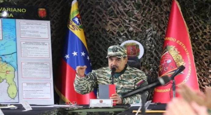 Maduro afirma que ya están detenidos los responsables de atentar contra el SEN