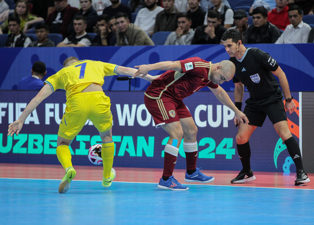 Ucrania acabó con el sueño Vinotinto en fútbol sala 2 ucrania acabo con el sueno vinotinto en futbol sala laverdaddemonagas.com a81d0363