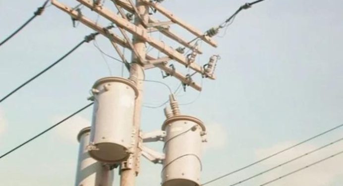 Vecinos de La Cruz afectados por robo de cableado eléctrico