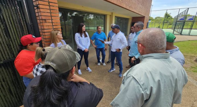 Alcaldesa Ana Fuentes supervisa espacios para los Juegos Nacionales